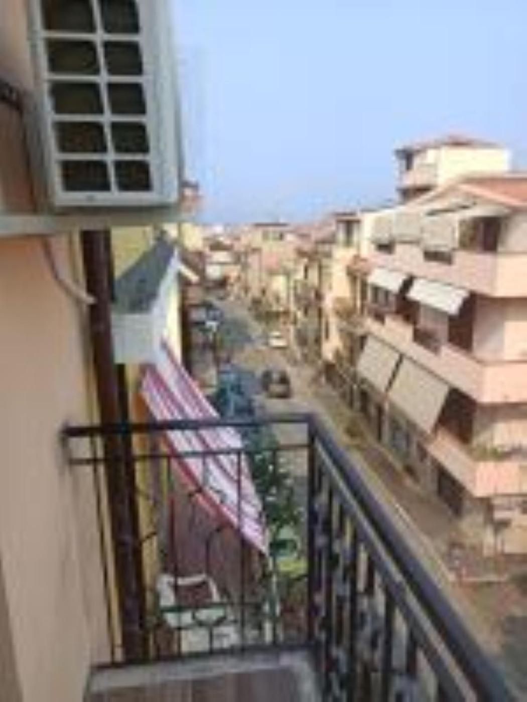 B&B Omnia Scilla Exterior photo