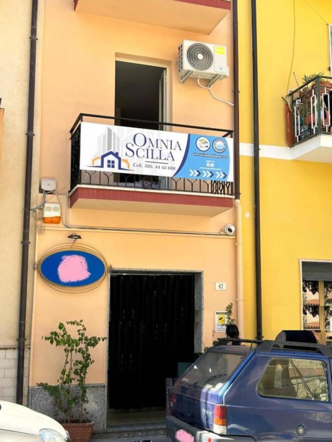 B&B Omnia Scilla Exterior photo